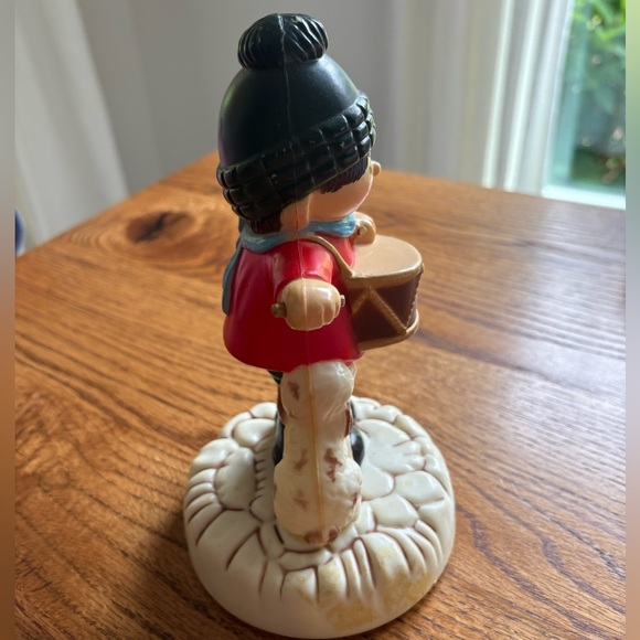 Vintage 1980 Christmas Little Drummer Boy music box! - Picture 5 of 14